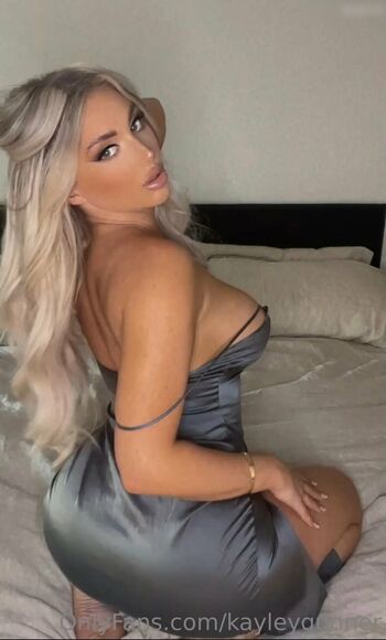 Full leaked Mikayla demaiter / private onlyfans photo