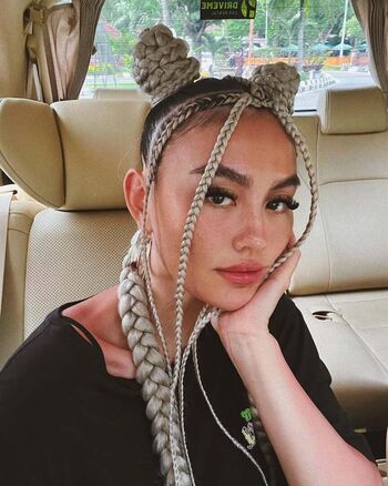 Agnez Mo