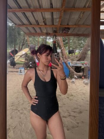 Full leaked Aienabatrisaa private onlyfans photo