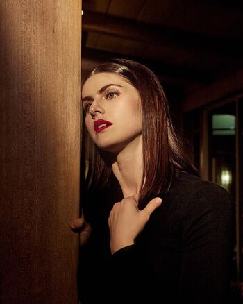 Alexandra Daddario