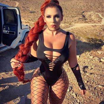 Amanda Nicole