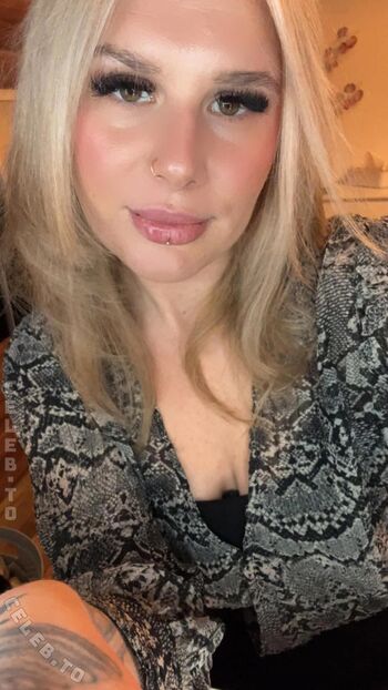 Amber_Glaze