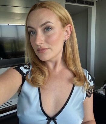 Full leaked Amelia dimoldenberg private onlyfans photo