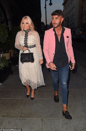 Amelia Lily