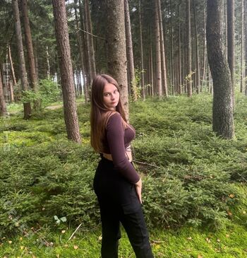 Angelina_Dehlow