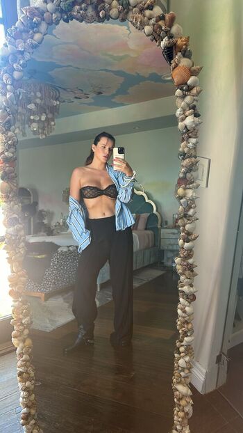 Bella Thorne