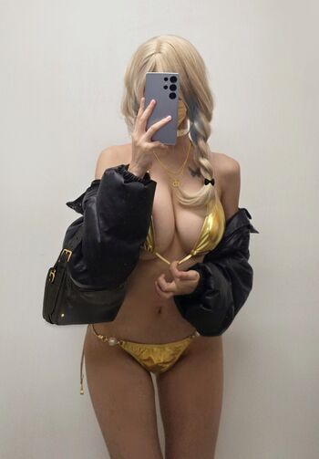 Full leaked Candy vanity/ private onlyfans photo