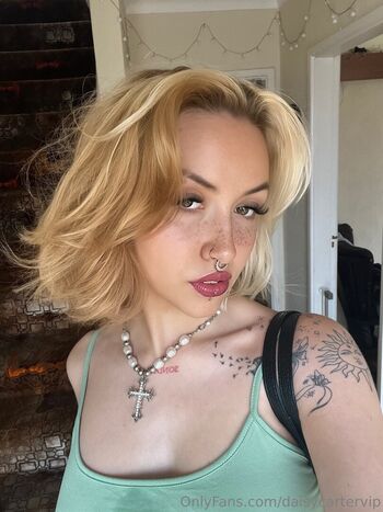 Daisy Carter
