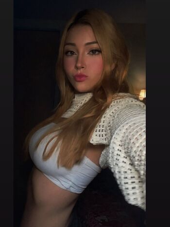 Eira Goth Girl