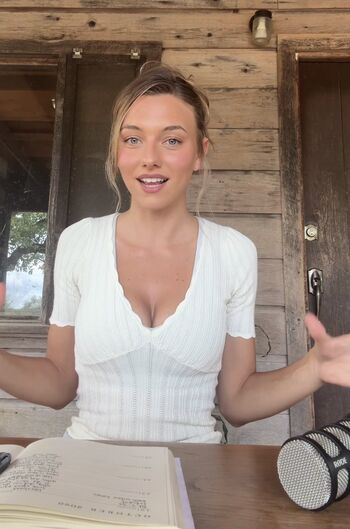 Ella Kernkamp