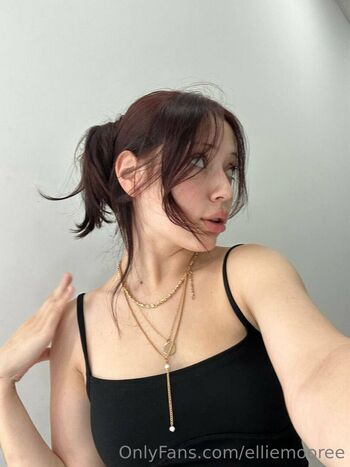 Full leaked Elliemooree private onlyfans photo