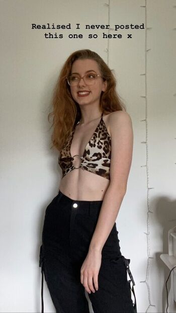 Full leaked Em cavell private onlyfans photo