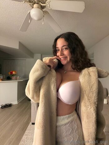 Full leaked Gali gool private onlyfans photo