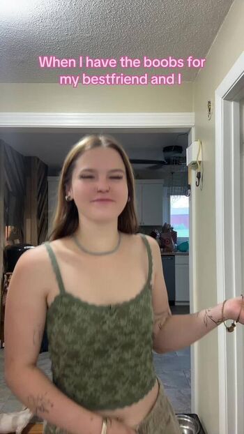 Full leaked Gracenunez  page private onlyfans photo