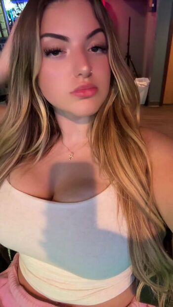 Full leaked Gracenunez  page private onlyfans photo