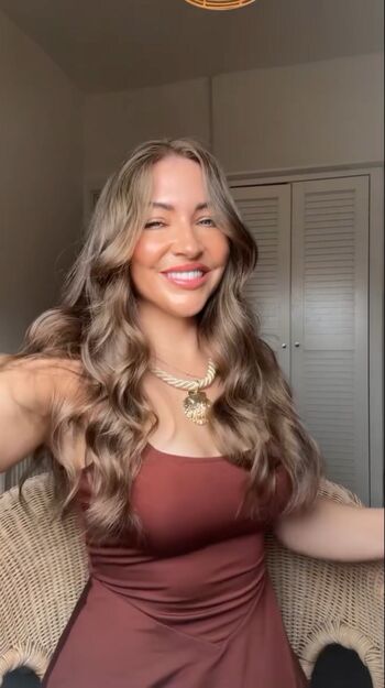 Full leaked Gracie lewis page private onlyfans photo