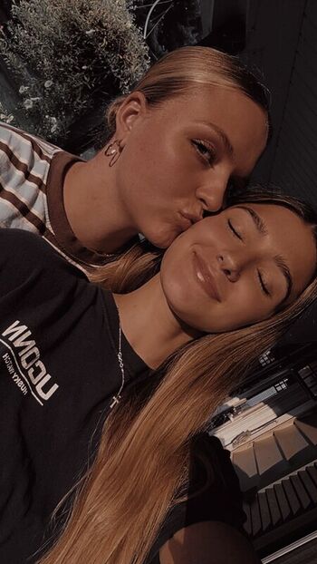 Full leaked Guiliannalynn private onlyfans photo