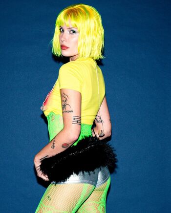Full leaked Halsey page private onlyfans photo