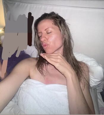 Full leaked Hayleyybayley private onlyfans photo