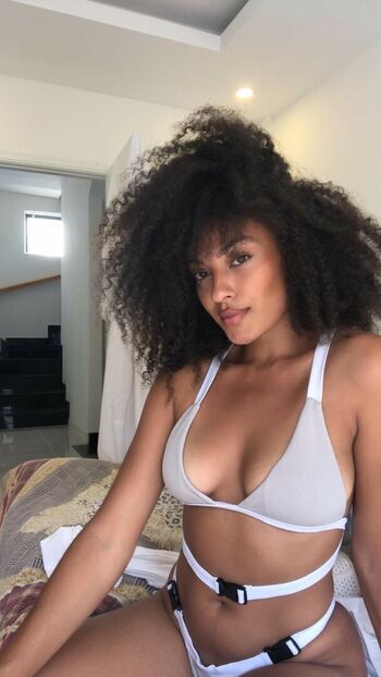 Full leaked Itsmenaomi private onlyfans photo
