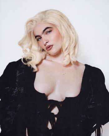 Ivy Wolk