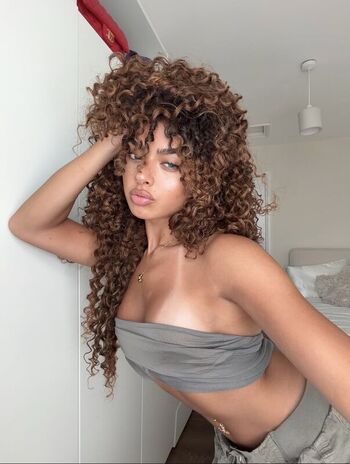 Full leaked Kelly collins/ private onlyfans photo