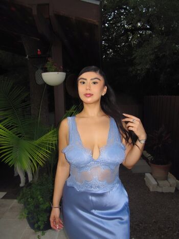 Full leaked Cum swallowing/ private onlyfans photo