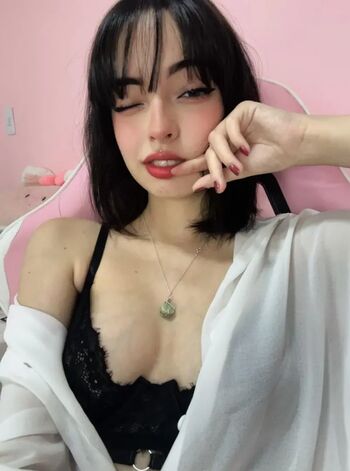 Karlaquxxxn