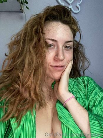 kelsievonshweets
