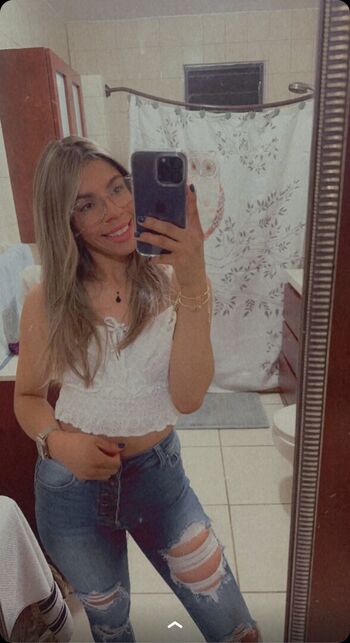 Full leaked Latina beauties private onlyfans photo