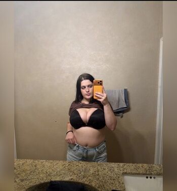 Full leaked Lauvlylu page private onlyfans photo