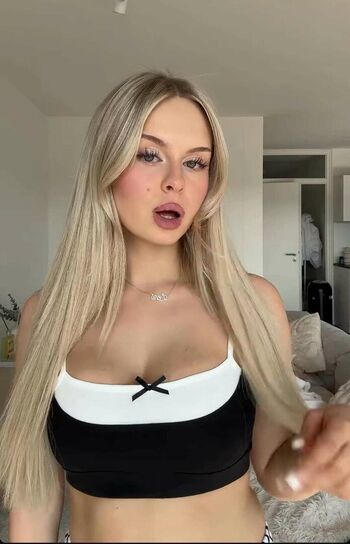 Leni Marie