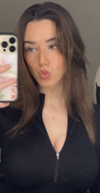 Full leaked Lidyuh page private onlyfans photo