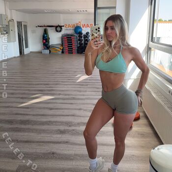 Full leaked Lillimsr page private onlyfans photo