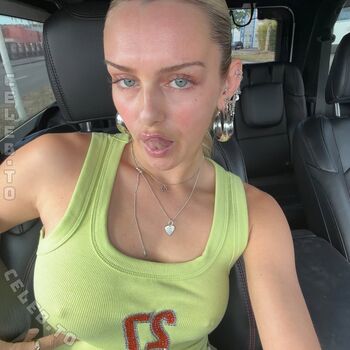 Full leaked Lillimsr private onlyfans photo
