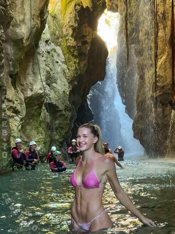 Full leaked Lily bowman private onlyfans photo