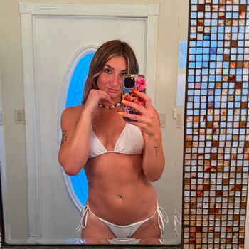Lindsay Sento
