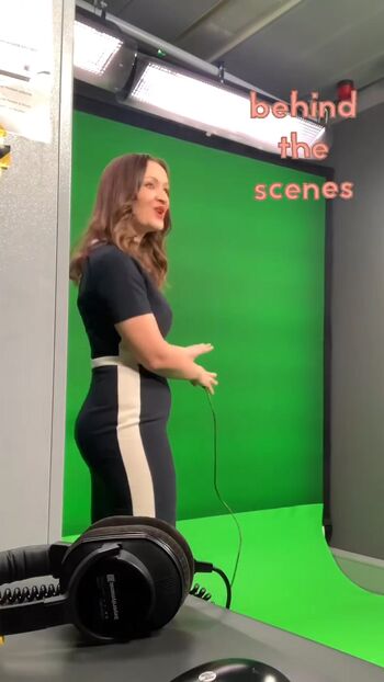 Full leaked Local tv presenters page private onlyfans photo