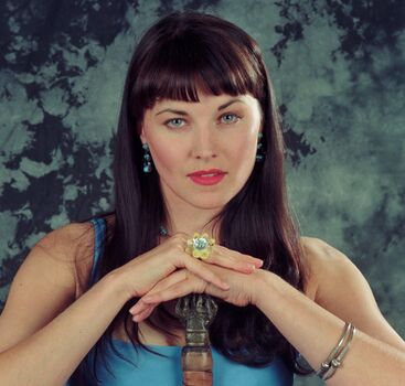 Lucy Lawless