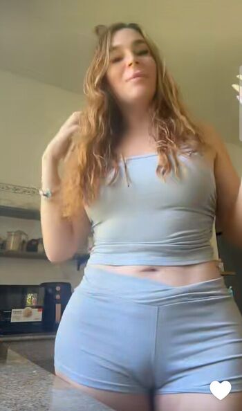 Full leaked Lyanna queen page private onlyfans photo