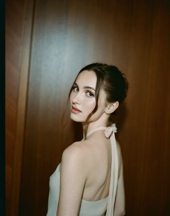 Maude Apatow