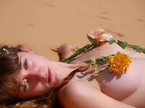 Maya Gottfried