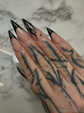 Full leaked Misseviliafree private onlyfans photo