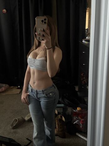 Full leaked Nabiiib page private onlyfans photo