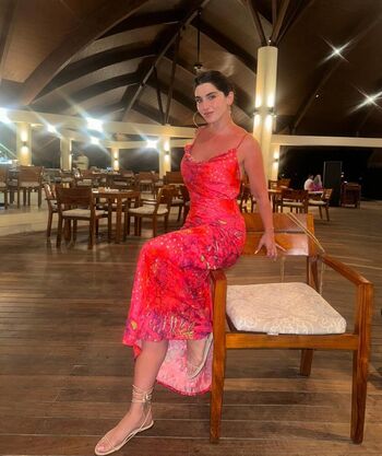 Nadine.w.Elias