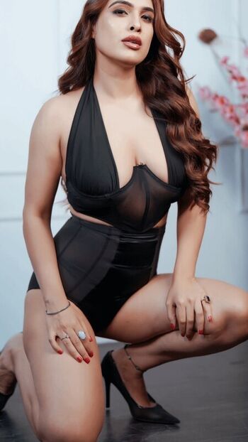 Full leaked Nehhaa malik private onlyfans photo
