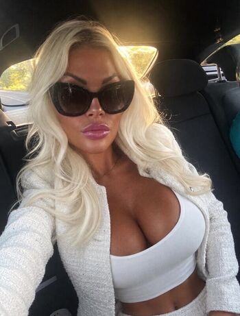 Full leaked Nicol minarova private onlyfans photo