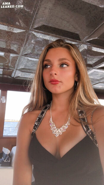 Nikki Grace