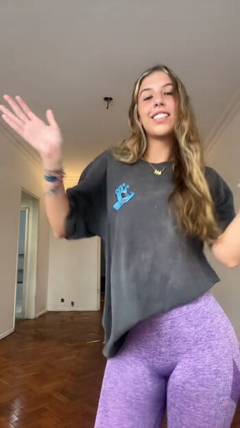 Nina Ferreira