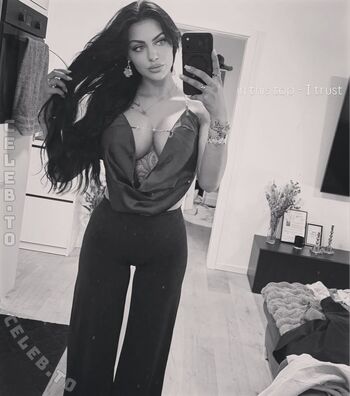 Full leaked Nina siegert private onlyfans photo